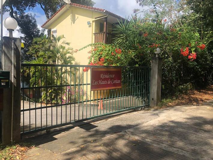 Gîte pour 2 personnes, avec jardin et piscine dans Anse Caritan - 4