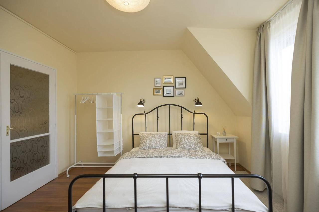 Cały apartament, Hősök Apartman in Eger, Komitat Heves