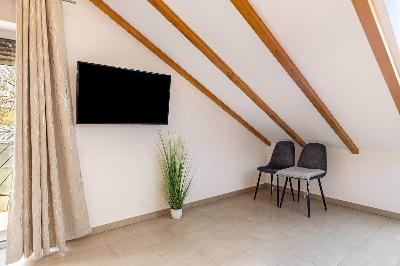Appartement entier, Appartement "Rheinblick" avec vue sur le lac, balcon et Wi-Fi in Öhningen, Untersee