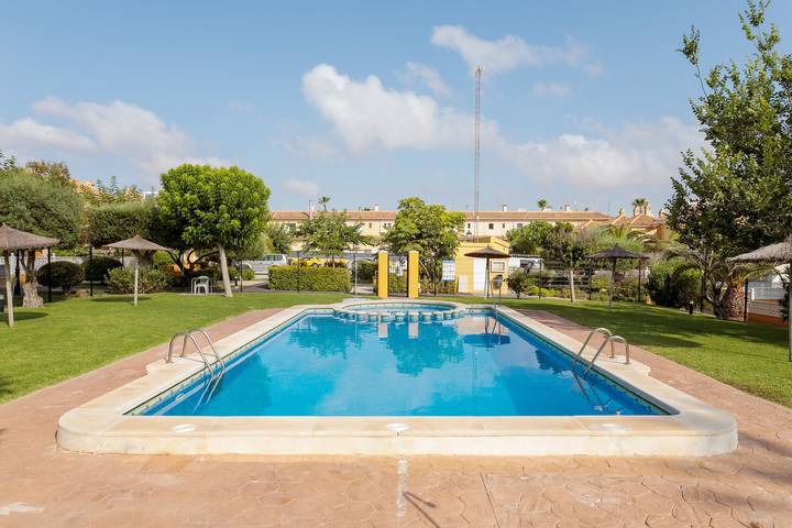 Gîte pour 5 personnes, avec balcon et jardin à Gran Alacant - 2