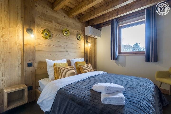 Gîte pour 10 personnes, animaux acceptés à Myans