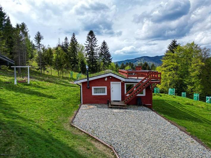Apartament wakacyjny dla 6 osób, z ogród i jacuzzi w Piwniczna-Zdrój