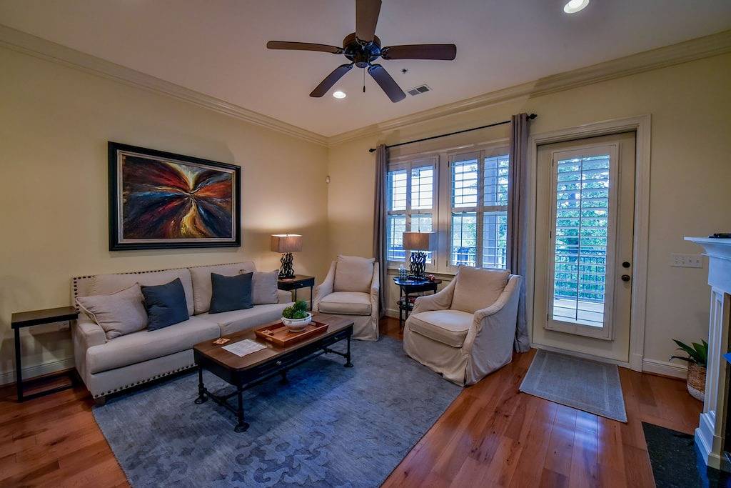 Ganze Wohnung, Mit Blick auf Black Warrior River! Ein Bama B & B Vermietobjekt! in Tuscaloosa, Tuscaloosa County