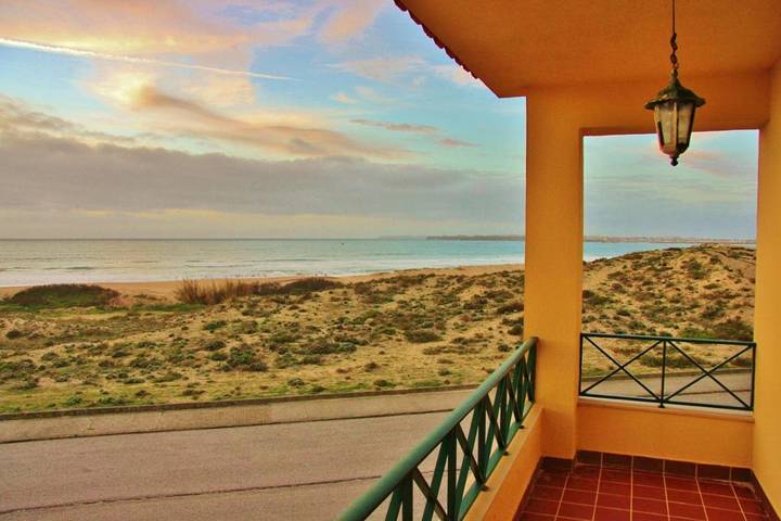 Auberge pour 2 personnes, avec Terrasse et Vue dans Atouguia da Baleia