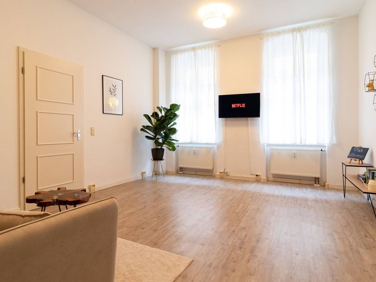 Ganze Wohnung, Große Wohnung in Zentrum mit Kleinem Garten in Chemnitz, Chemnitz und Umgebung