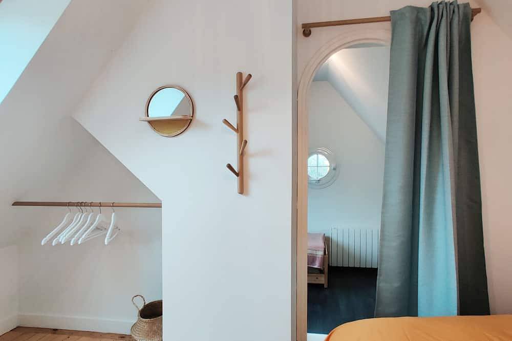 Charming family & friends villa nearby the best surf spot La Torche in Plomeur, Quimper region