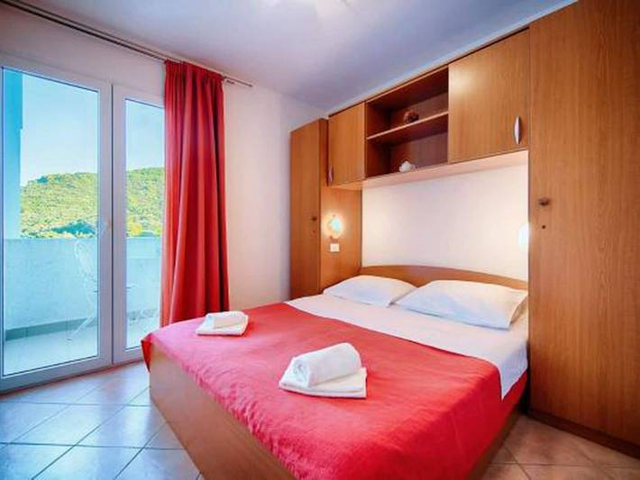 Gîte pour 2 personnes, avec balcon, adapté aux familles dans Lastovo - 2