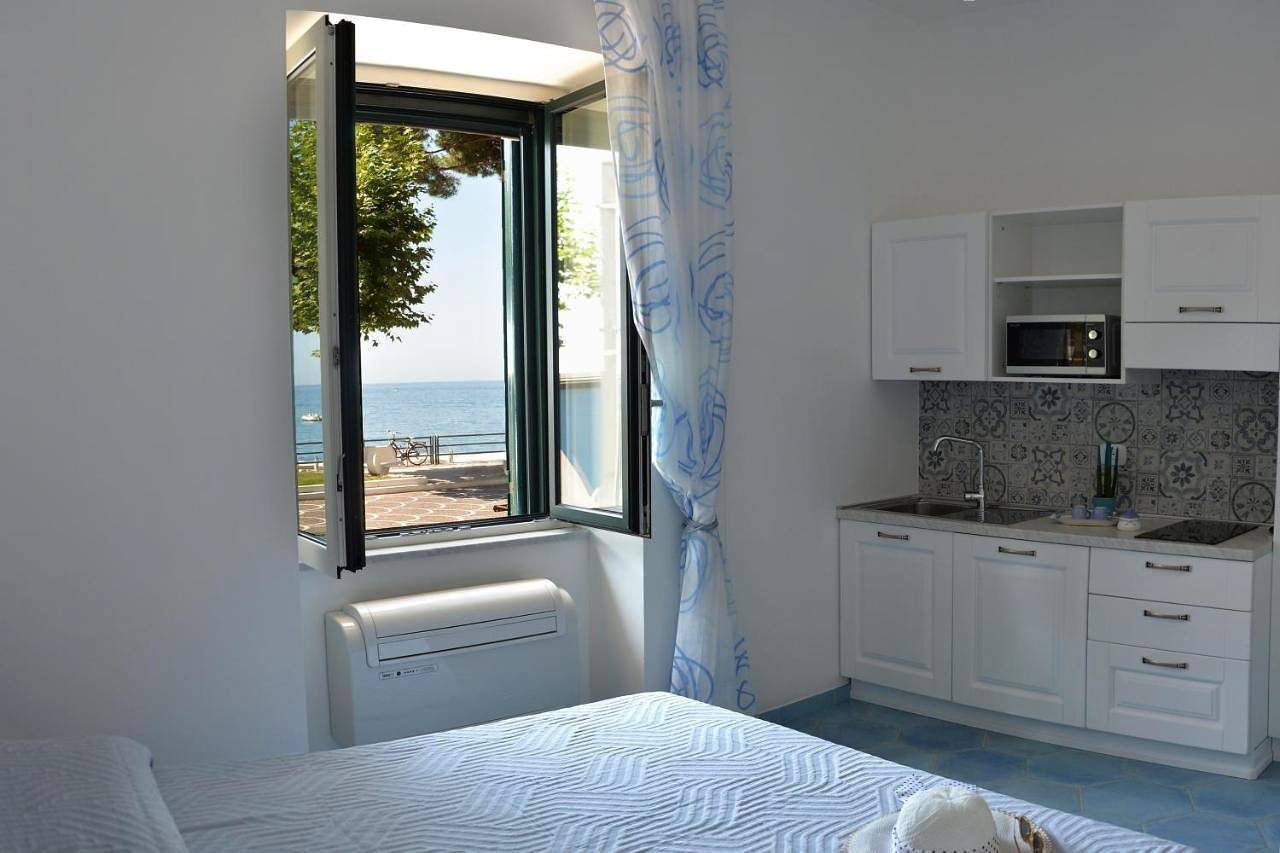 Appartamento intero, Una Finestra sul Mare in Maiori, Costiera amalfitana