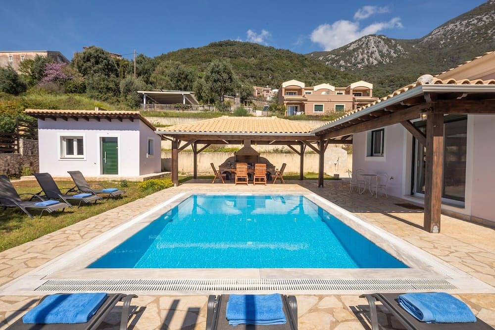 Casa vacanza a Corfù a partire da 280€ a notte