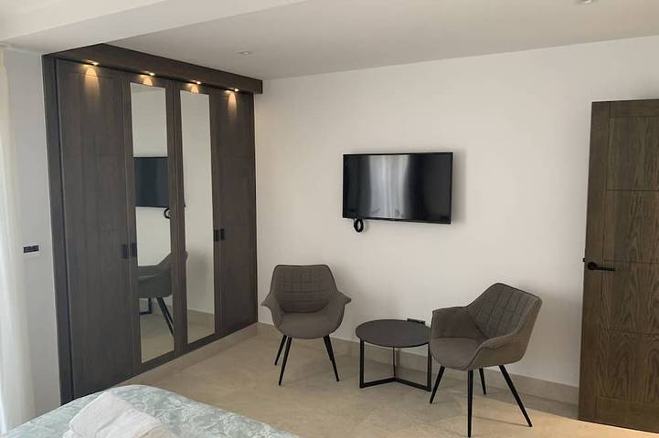 Nouveau à Los Mojones 5 chambres 4 salles de bain avec une vue imprenable et des installations in Puerto del Carmen, Tías