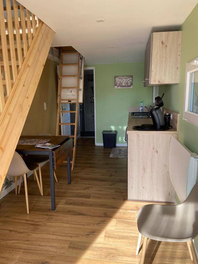 Gîte pour 4 personnes, avec jardin dans Lantenot