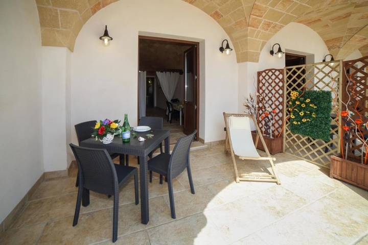 Entire apartment, Apartment 'Kambusa - Pozzo Pasulo - D' with Sea View, Wi-Fi and Air Conditioning in Torre Vado, Gulf of Taranto