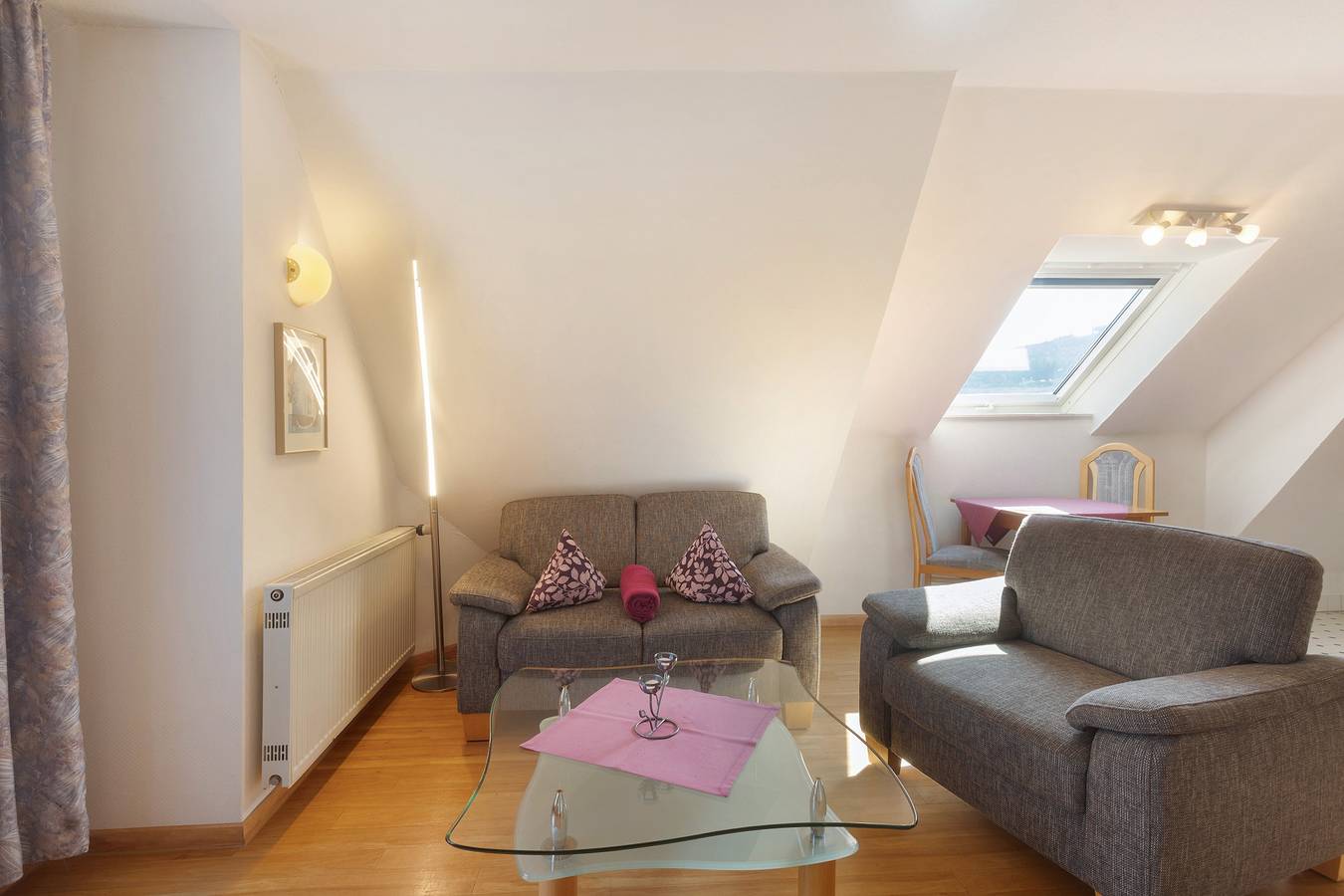 Ganze Wohnung, Ferienwohnung 'Eimberg 8' mit Balkon in Willingen, die Mittelgebirge