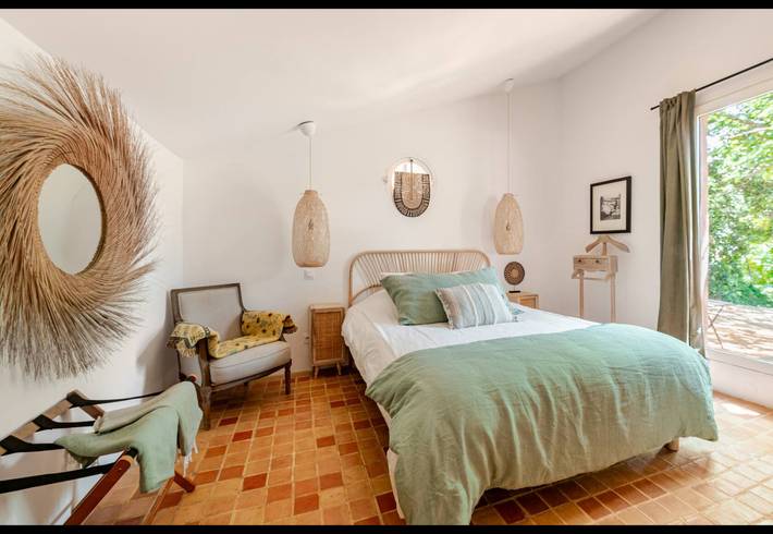 Location de vacances pour 2 personnes, avec terrasse, adapté aux familles à Roussillon - 4