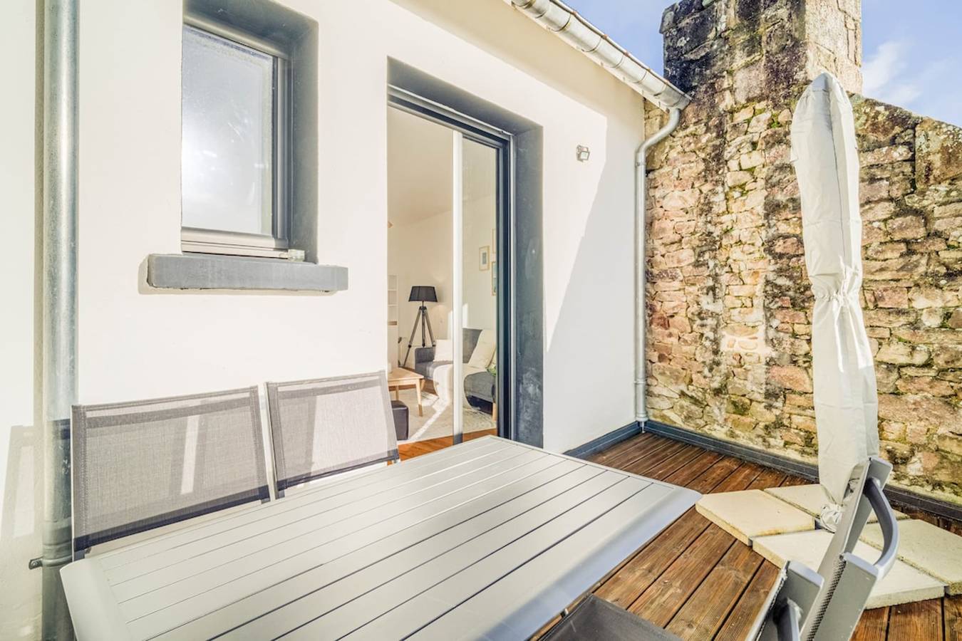 Ganze Wohnung, Charme & lumière : duplex au bourg de Gestel in Gestel, Côte des Mégalithes