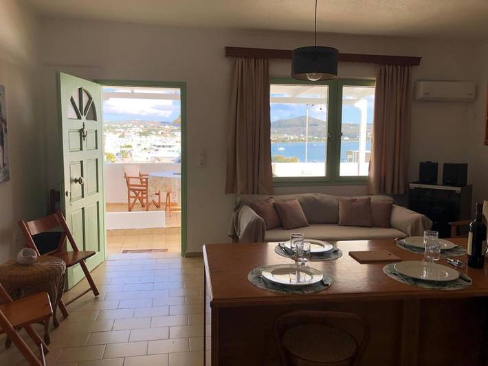 Location de vacances pour 5 personnes, avec vue et balcon dans Adamas - 2