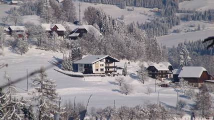 Ferienwohnung für 4 Personen, mit Garten, mit Haustier in Treffen am Ossiacher See