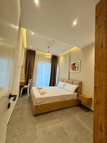 Gîte pour 2 personnes, avec balcon et vue dans Lezhë