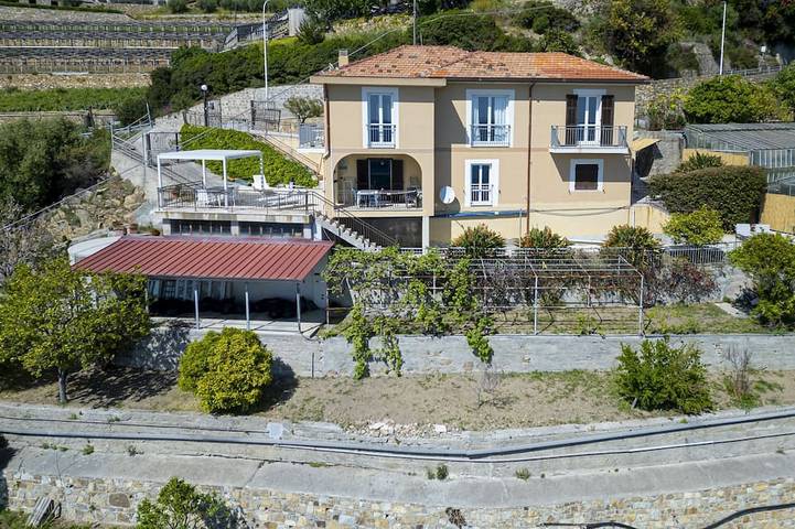 Villa für 10 Personen, mit Garten, mit Haustier