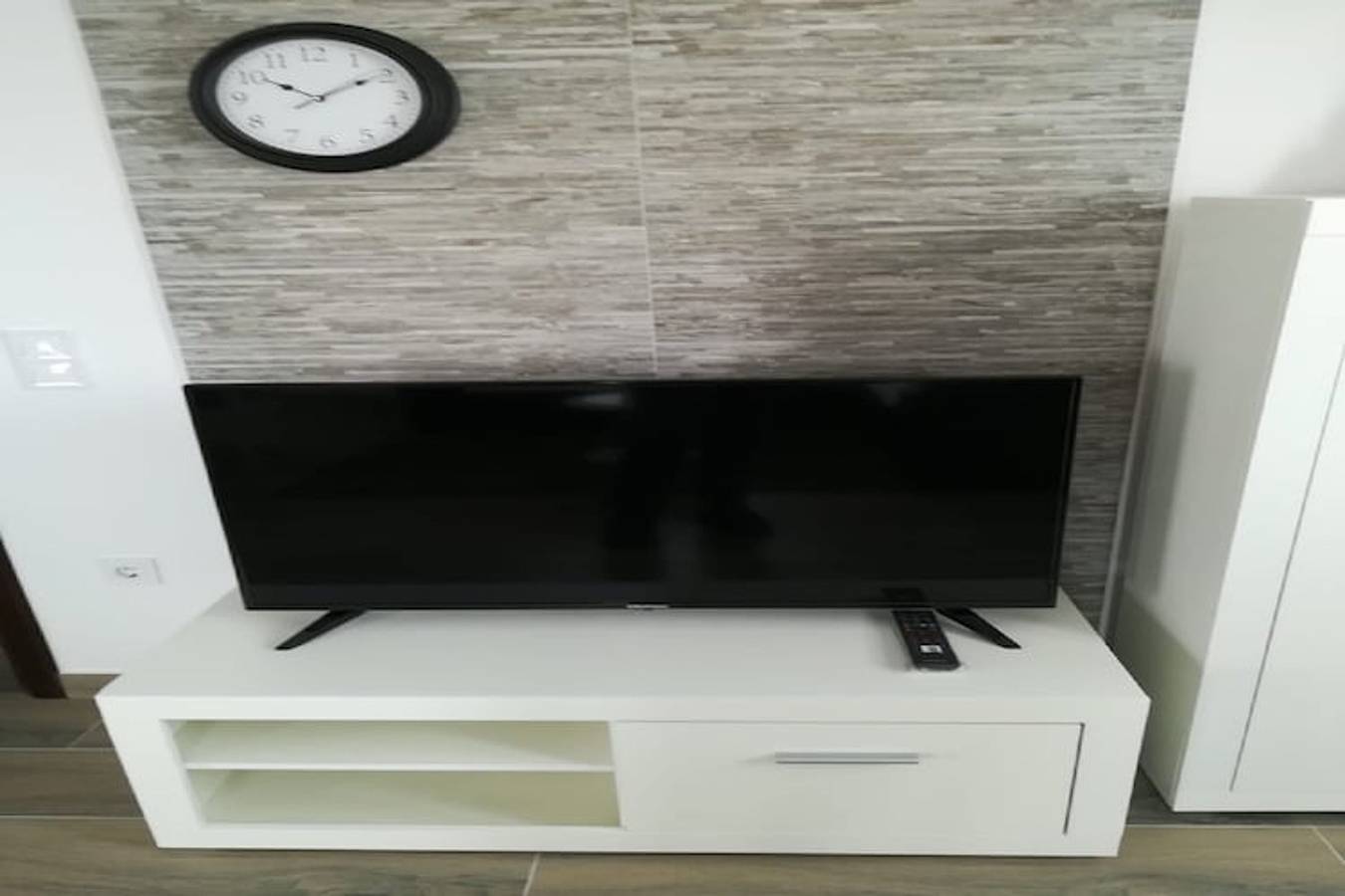 Ganze Wohnung, Apartment Villa Bijele Stijene - Two Bedroom Apartment with Terrace and Sea View in Karlobag, Naturpark Velebit