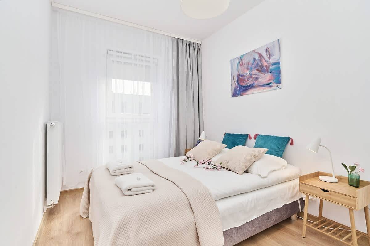 Ganze Wohnung, Ferienwohnung für 4 Personen mit Garten in Breslau, Niederschlesien