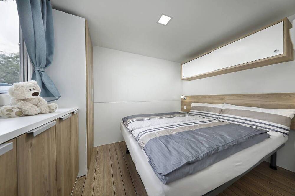 Knaus Campingpark Nürnberg Mobilehome Mars für 5 Personen in Nürnberg, Frankenalb