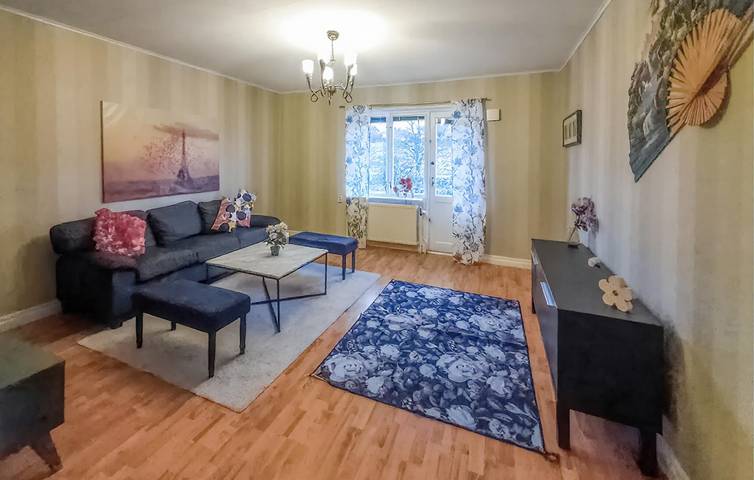 Ganze Ferienwohnung, Ferienwohnung für 7 Personen mit Garten in Finspang, Östergötland