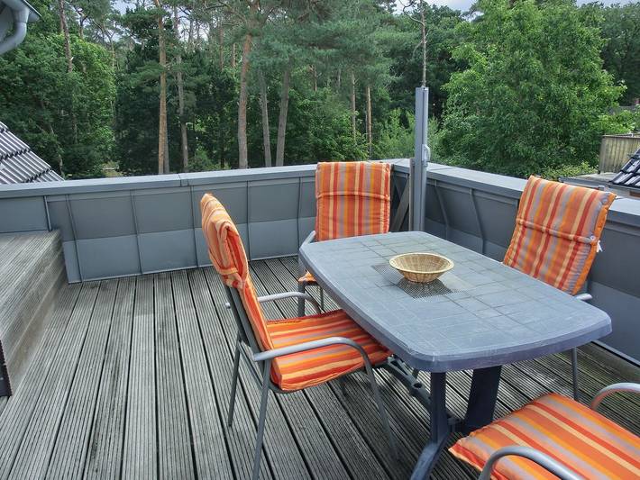 Ferienwohnung für 4 Personen, mit Terrasse in Markgrafenheide, Rostock