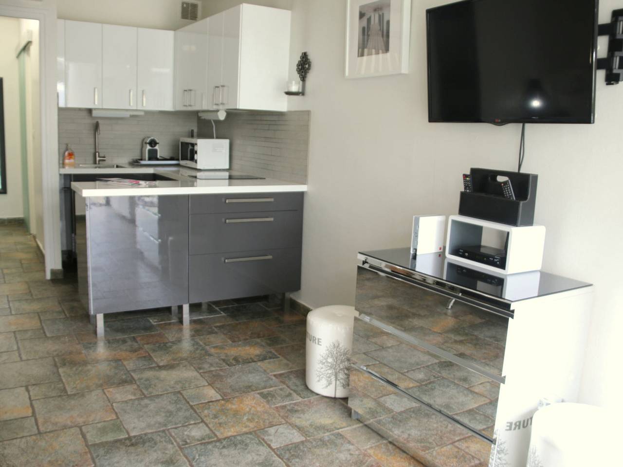 Villa climatisée avec terrasse et parking, 2 chambres, Wifi, proche plage d'Agde in Cap d'Agde, Agde