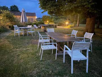 Maison d’hôte pour 3 personnes, avec jardin et piscine à Béraut