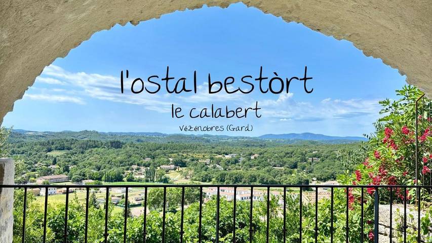 Gîte pour 2 personnes, avec piscine ainsi que jardin et vue à Vézénobres - 4