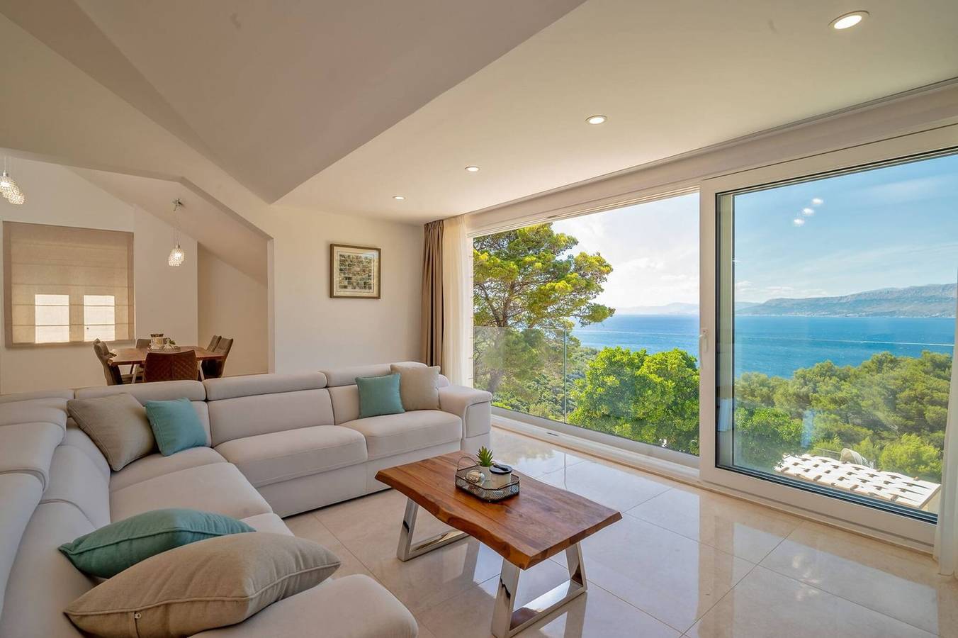 Villa Castello di Pietra Brac with Heated Pool in Pučišća, Brac