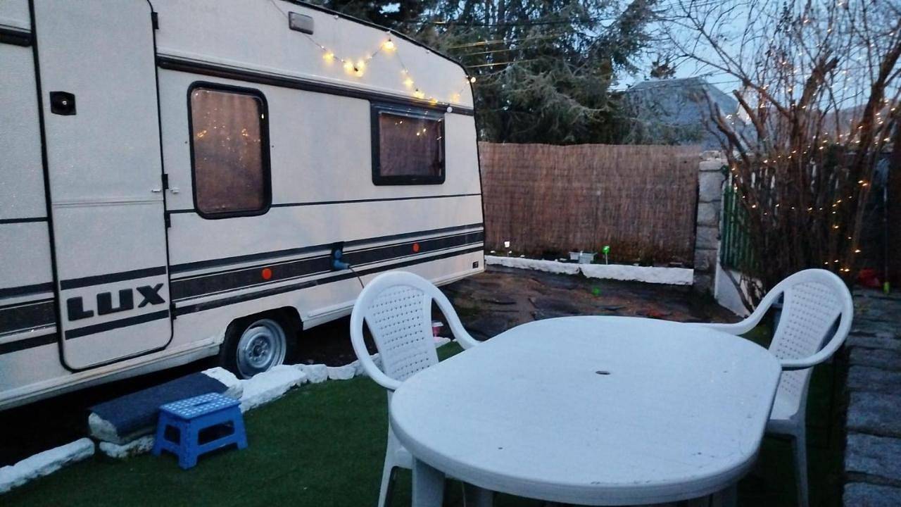 Caravan in Cercedilla, Puerto de Navacerrada