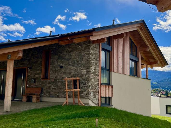 Ferienhaus für 8 Personen, mit Terrasse und Garten
