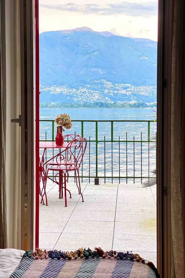 Ferienwohnung für 4 Personen, mit Balkon und Terrasse sowie Garten und Seeblick