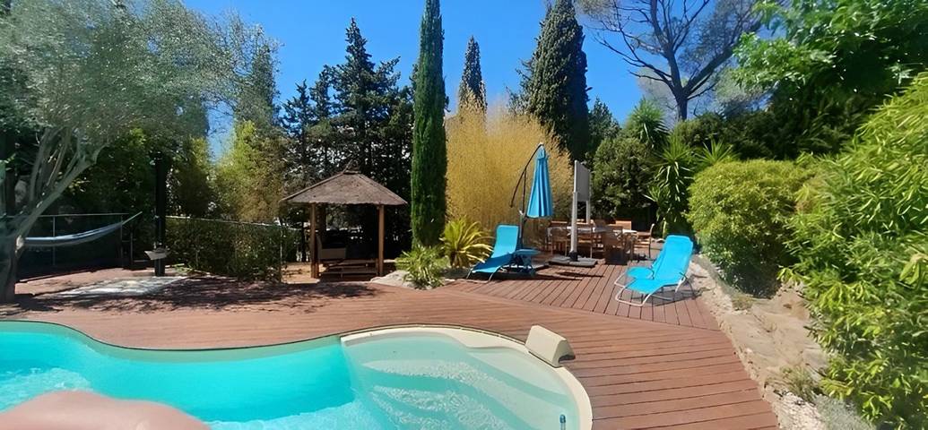 Villa pour 10 personnes, avec jardin ainsi que terrasse et piscine dans Massif de l'Esterel