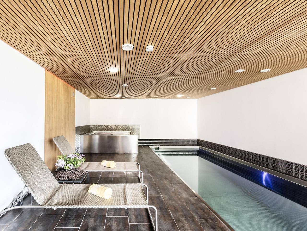 Ganze Ferienwohnung, Haus Sonne & Spa - Appartment Sonnenschein in Bizau, Bregenzerwald