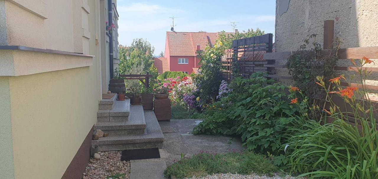 Geheel vakantieappartement, Double Room in Mikulov, Zuid-Moravië
