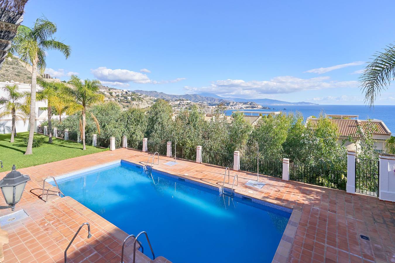 Hel lejlighed, Ferielejlighed for 4 personer med balkon in La Herradura, Almuñecar