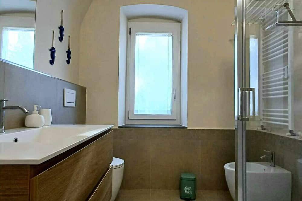 Appartement entier, Au Valùn - Cà Sutana, cozy apartment 3 km from the sea in Camporosso, Alpes liguriennes