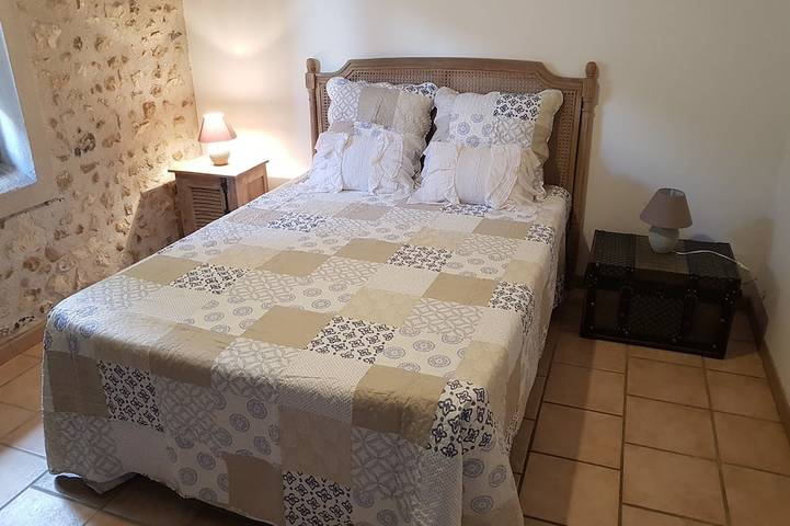 Location de vacances pour 5 personnes, avec piscine et jardin à Fossemagne - 2