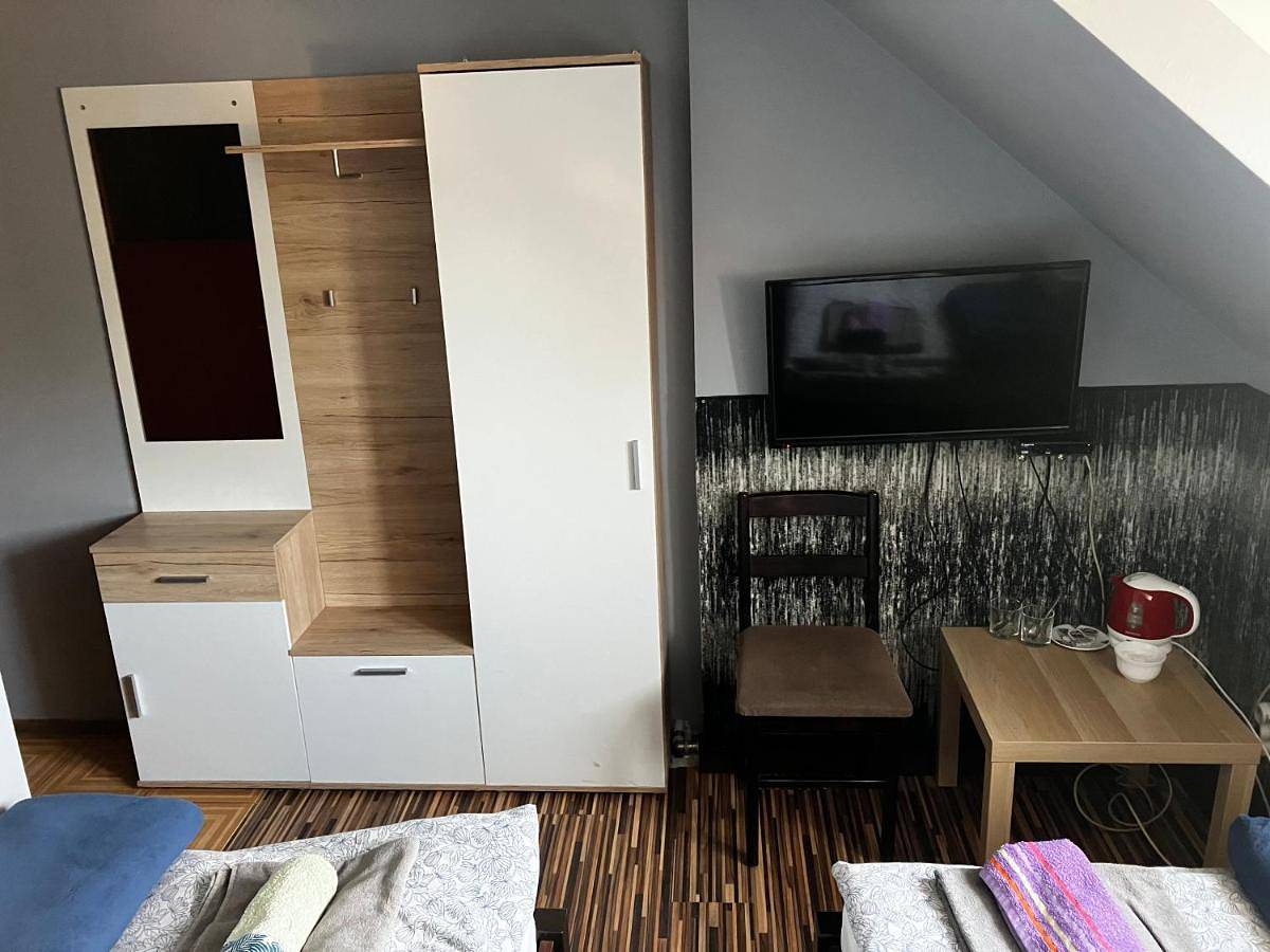 Cały apartament wypoczynkowy, Quadruple Room with Shower in Płock, Mazowsze