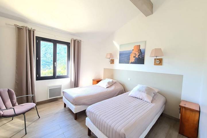 Gîte pour 4 personnes, avec jardin et terrasse dans Gorges du Verdouble - 4