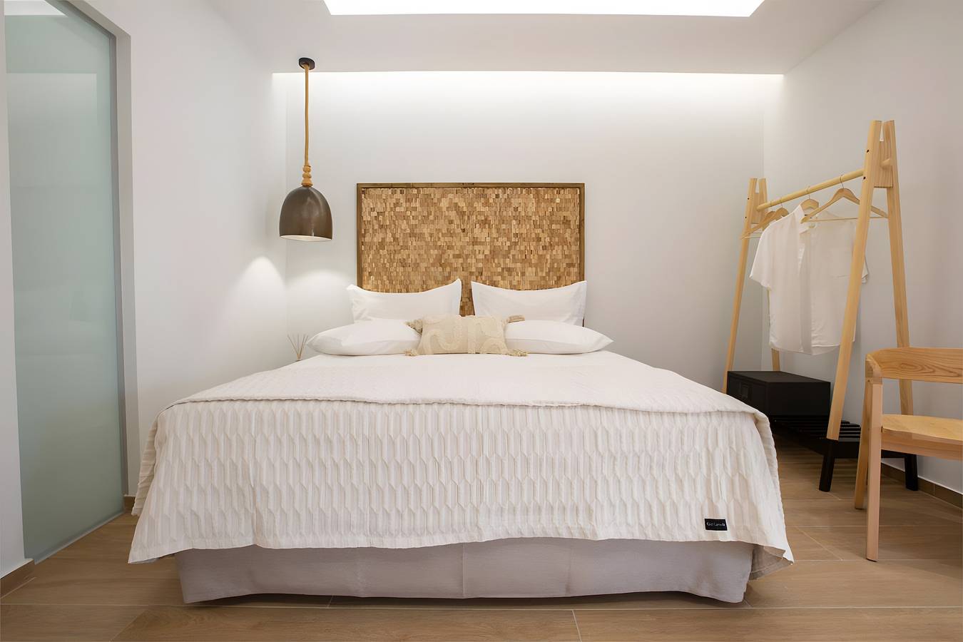 Entire apartment, Apartment 'Elfam City Suite B' with Shared Terrace, Wi-Fi and Air Conditioning in Lefkada City, Greece