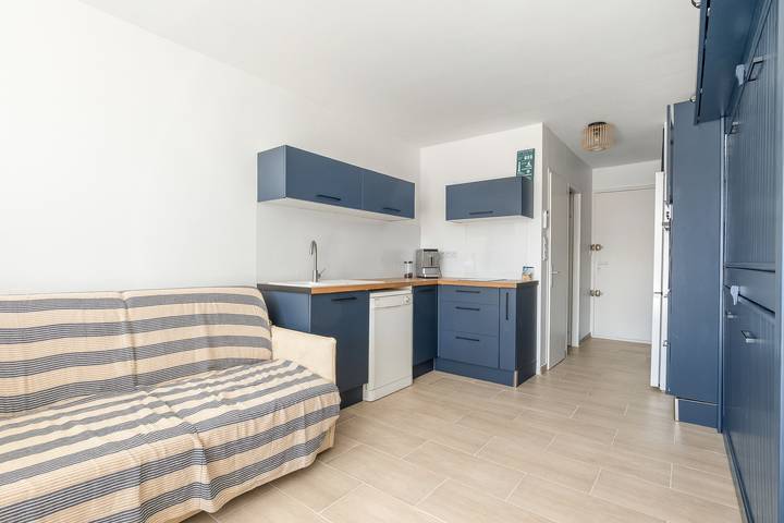 Apartamento entero, Le Patio du Soleil - Studio climatisé proche plage in Grau d’Agde, Agde