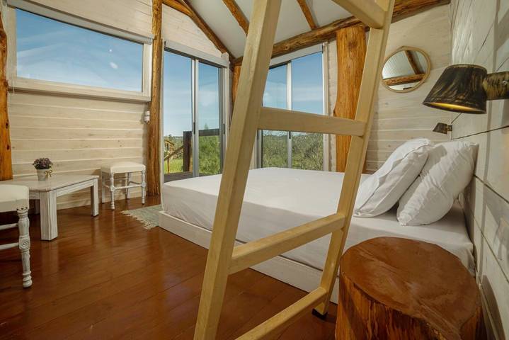 Country House 'Terra Vine Collection - Green Leaf' with Wi-Fi and Air Conditioning in Vanato, Zakynthos