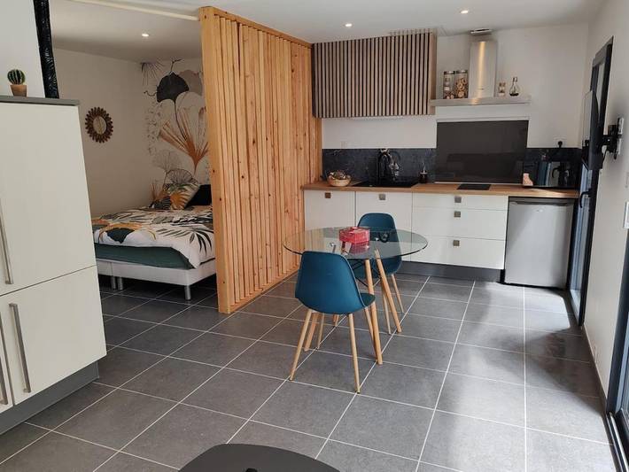 Gîte pour 2 personnes, avec terrasse à Cléguer - 3