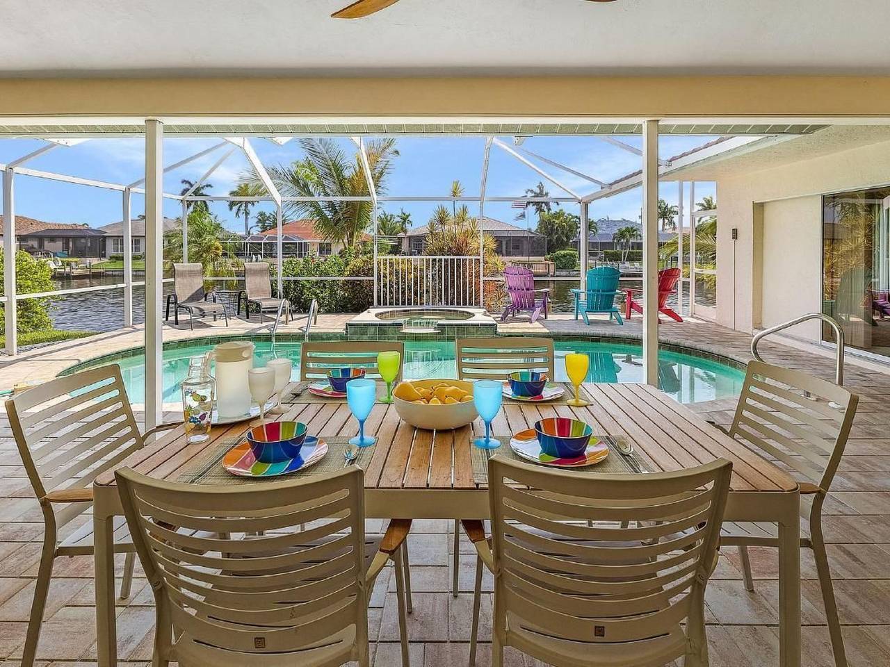 Tropical Palms - hier sind die Momente anders als sonst in Cabo Coral, Southwest Florida