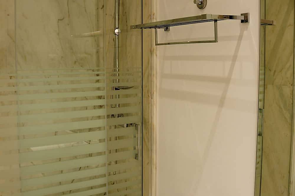 Ganze Wohnung, Renovated apartment with private exterior in the center of Setúbal in Setúbal, Halbinsel von Setúbal