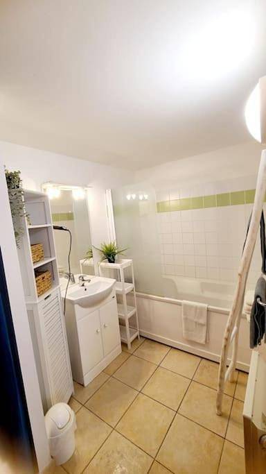 Appartement entier, Three-Bedroom Apartment in Serra-di-Ferro, Région d'Ajaccio